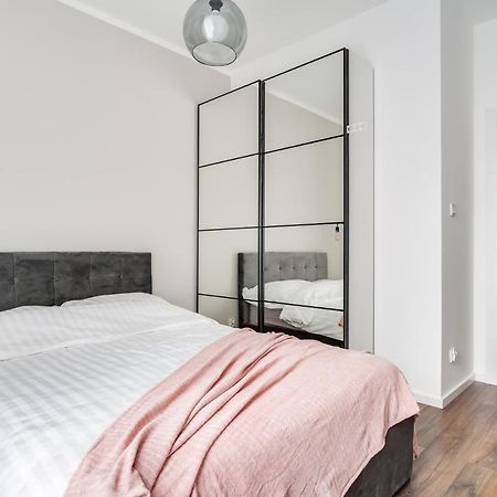 Apartament Chwaliszewo Z Balkonem - Free Parking Poznań Extérieur photo